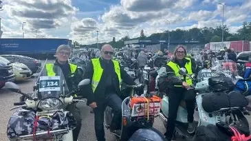 Viaggio in Vespa dal Friuli al Capo Nord: Un'Esperienza di Benessere e Scoperta