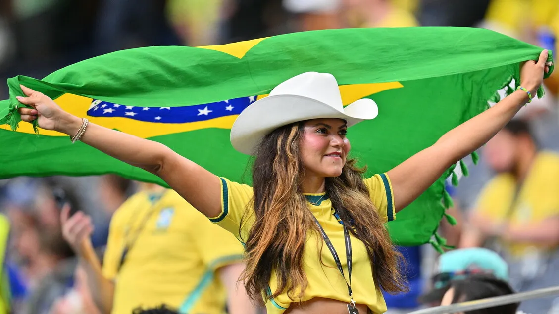Mondiali: Brasile-Giappone, Un'Onda di Passione Tifistica
