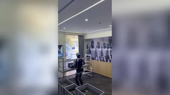 Robot Umanoidi in Cina: Rivoluzione Industriale nelle Fabbriche