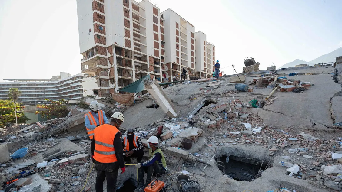Terremoto Devastante a Macuto: Disperazione e Silenzio