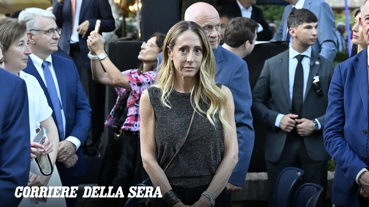 Meloni: 'Italia alleata USA, ma con riserve sulla legge elettorale'