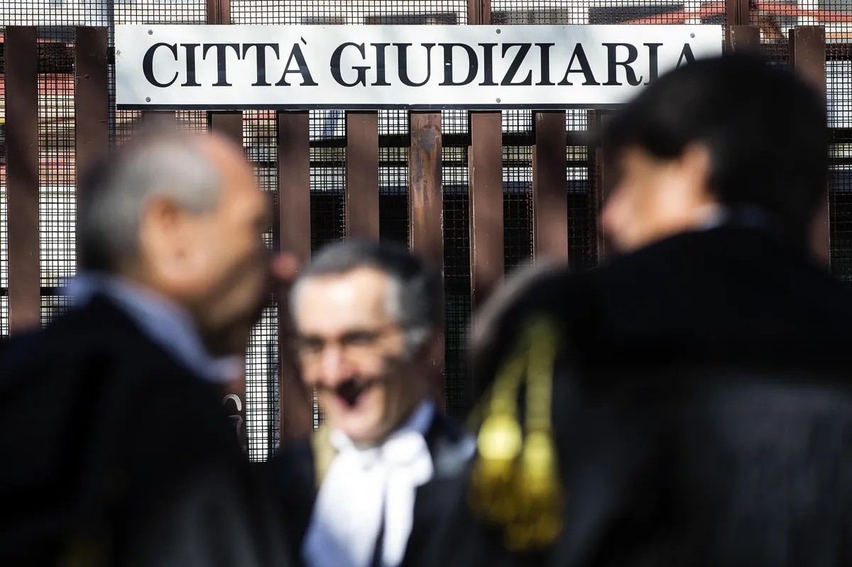 Ex Agenti dell'Intelligence Italiana Arrestati per Spionaggio a Roma