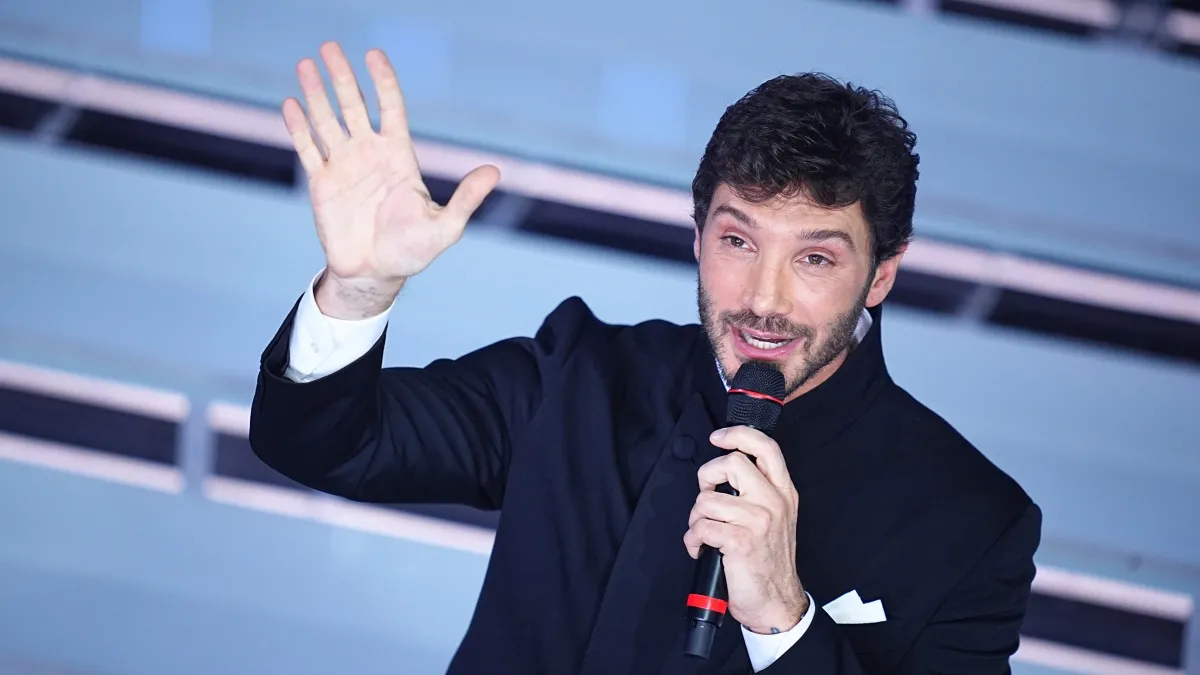 De Martino Rimodella Sanremo: Internazionalizzazione e Eurovision