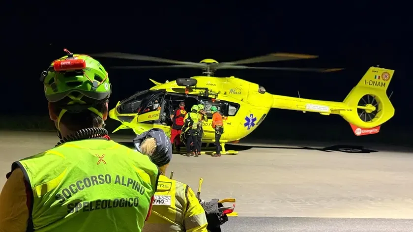 Tragedia sul Monte Lagna: Escursionista Muore Cadendo nel Vuoto