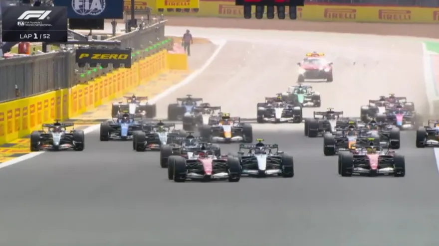 Silverstone: Partenza Scossa per le Ferrari