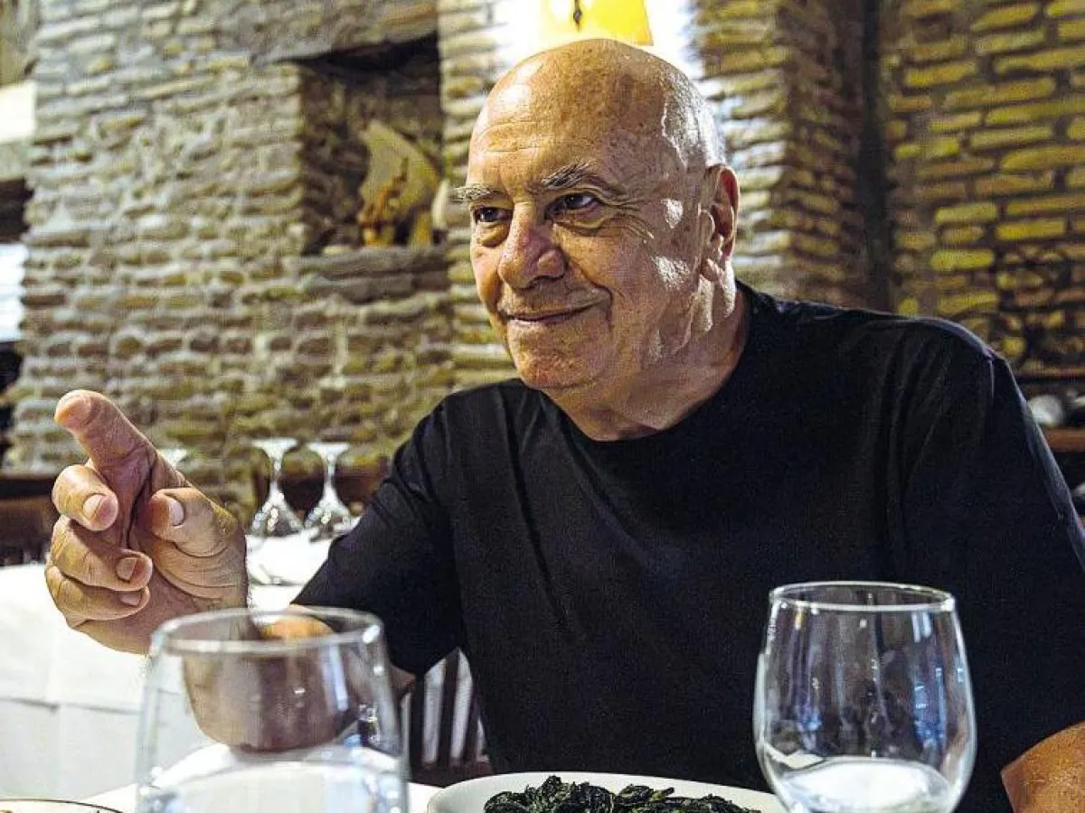 Fuksas a Campo de’ Fiori: Confessioni e Amicizie Inaspettate