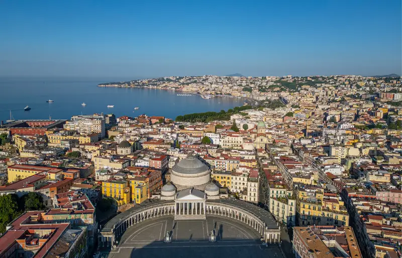 Sud Italia: Crescita Economica Sorprendente, Napoli in Testa