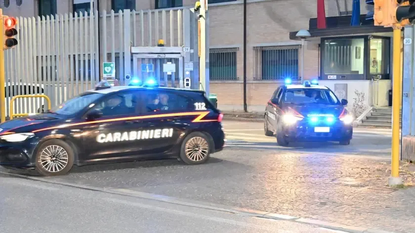 Udine: Aggressione e Danneggiamento di Auto in Via Buttrio