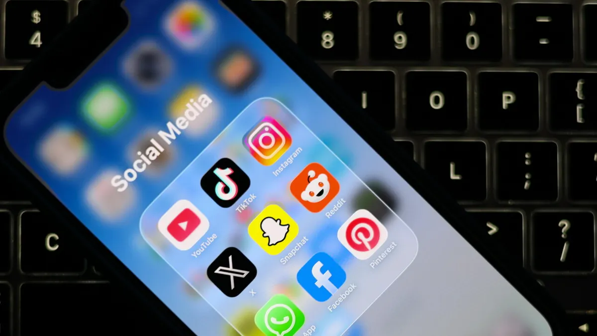 Social Network: Protezione Minori sotto Esame