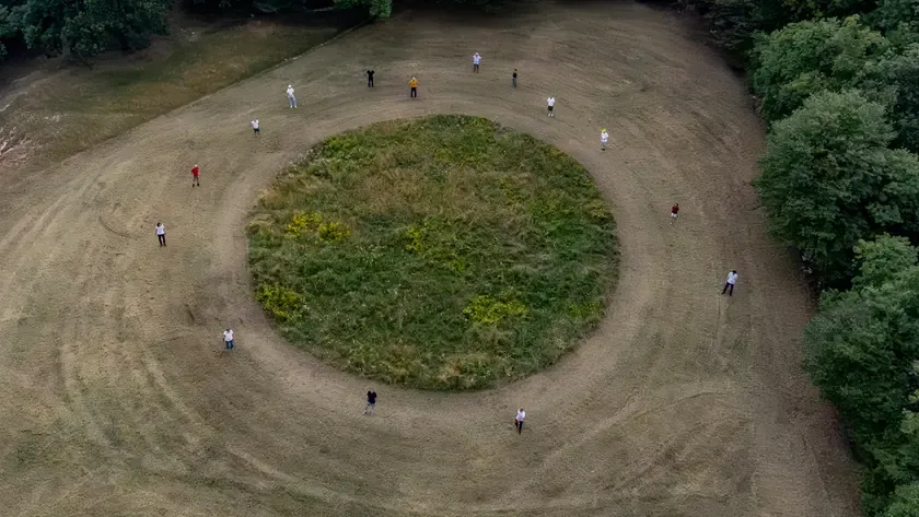 Passo Fiorine: Un Percorso d'Arte Innovativo nel Cuore dei Colli Euganei