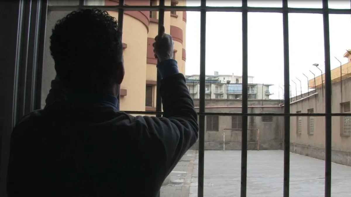 Enna: Detenuti Rivolti, Distruggono Celle Carcerarie