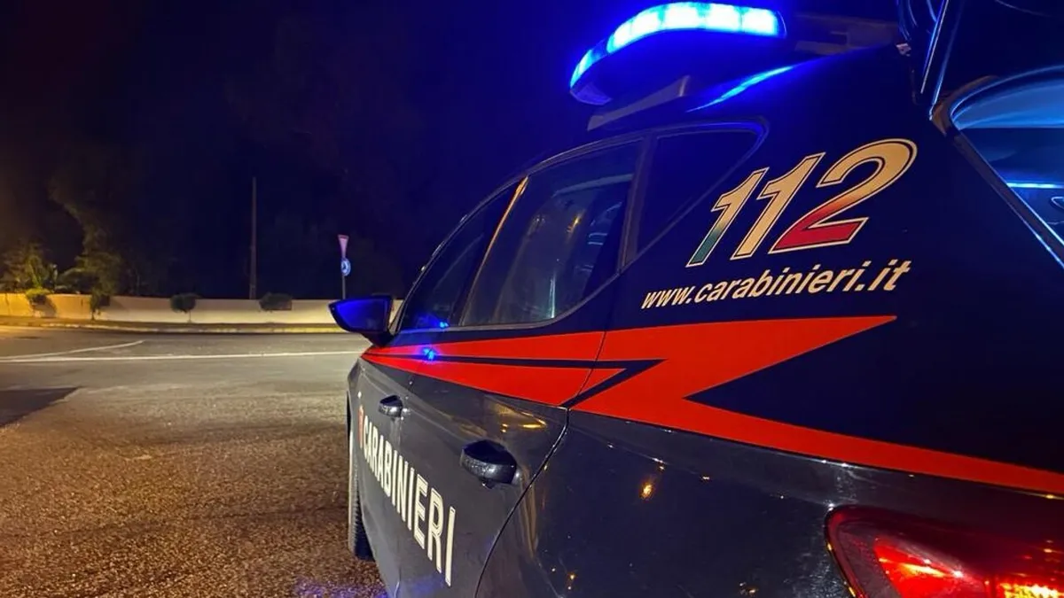 Morto in Inseguimento a Motociclista: Scooter Non Si Ferma all'Alt