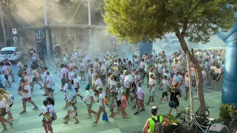 Lignano Sabbiadoro: Estate Ricca di Eventi tra Musica, Arte e Atmosfere Suggestive