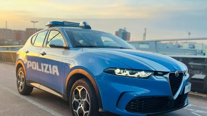 Arresto per Tentativo di Corruzione: Spacciatore Arrestato a Padova con Hashish e Tenta di Corrompere i Poliziotti