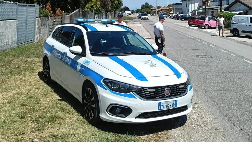 Lignano: Polizia Locale Intensifica Controlli e Lotta alle Truffe