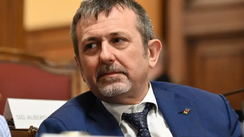 Giunta Autorizzazioni, respinta la richiesta di visione del DVD Delmastro: via alla Consulta