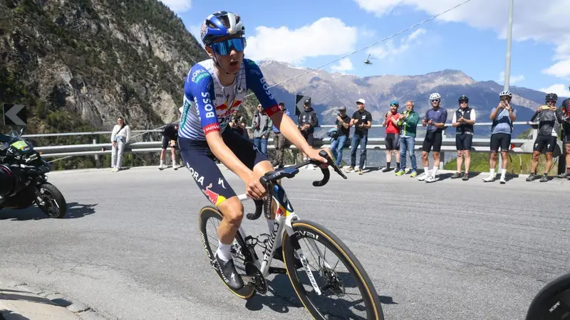 Lorenzo Finn Conquista il Tour d’Avenir: Un Successo Storico per l'Italia