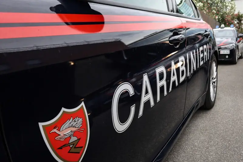 Carabinieri Savonese Intervengono per Uomo Solo in Difficoltà Alimentare