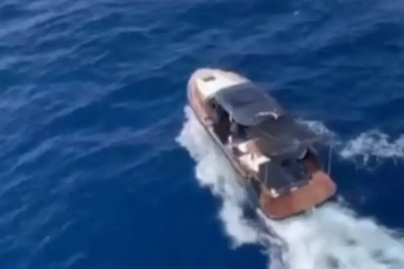 Motoscafo di Lusso Inseguito dalla Guardia Civil al Largo di Maiorca