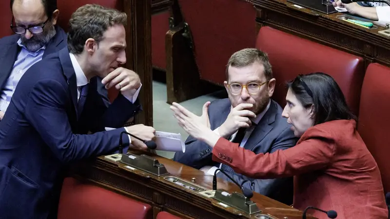 Pd: Tensioni e Strategie a Valle sulla Spesa Militare