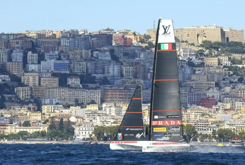 Coppa America: Luna Rossa in Pole Position, New Zealand a Rischio
