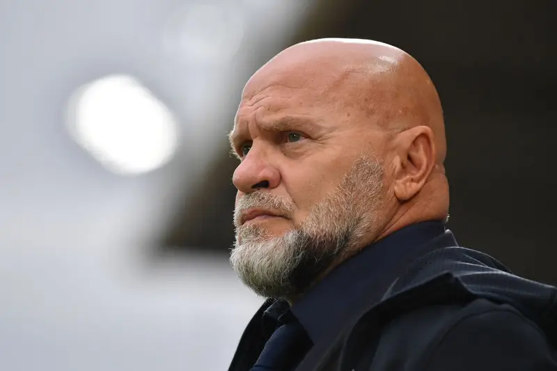 Crotone-Salernitana: Cosmi Punta all'Azzeramento della Penalità