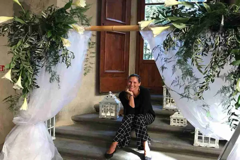 Valentina Nardi: L'Imprenditrice che Trasforma Viaggi in Ricordi