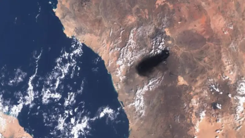 Crisi Hormuz: L'Arabia Saudita Ritorna al Passaggio dello Stretto