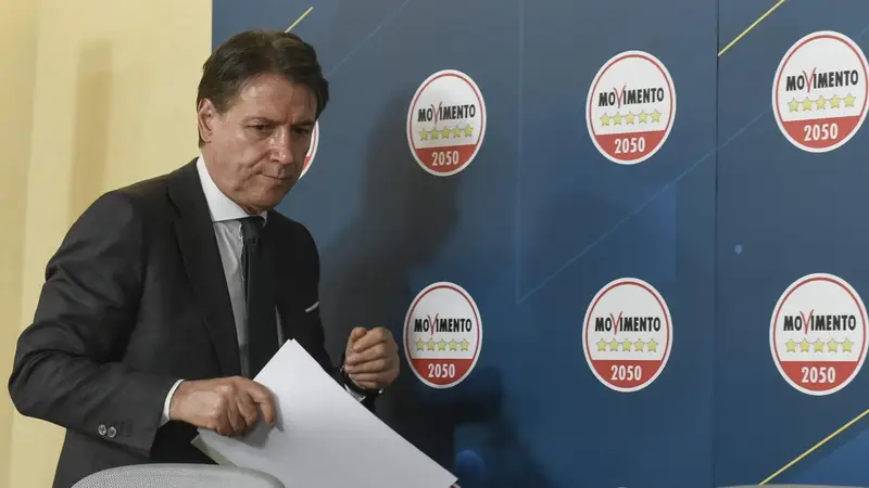 Primarie e Conte: Sottotrame nel Pd e Aspirazioni al Quirinale