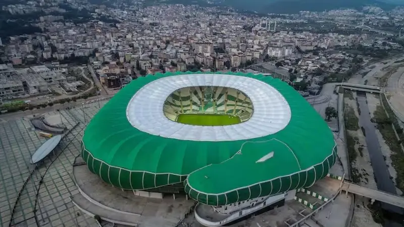 Nuova Arena di Bursa: Un Omaggio al Coccodrillo per il Festeggiamento dello Scudetto