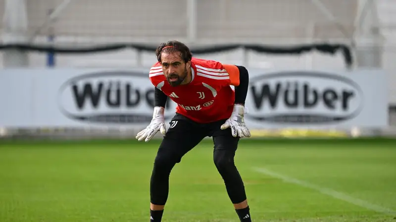 Juve: Pinsoglio, nuova sfida tra Radu e il veterano per la panchina