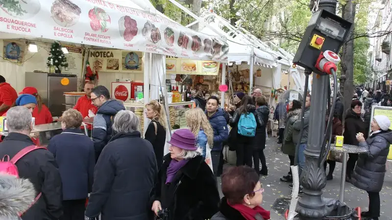 Fiera di San Nicolò a Trieste: Anticipo e Nuove Iniziative per il Periodo Natalizio
