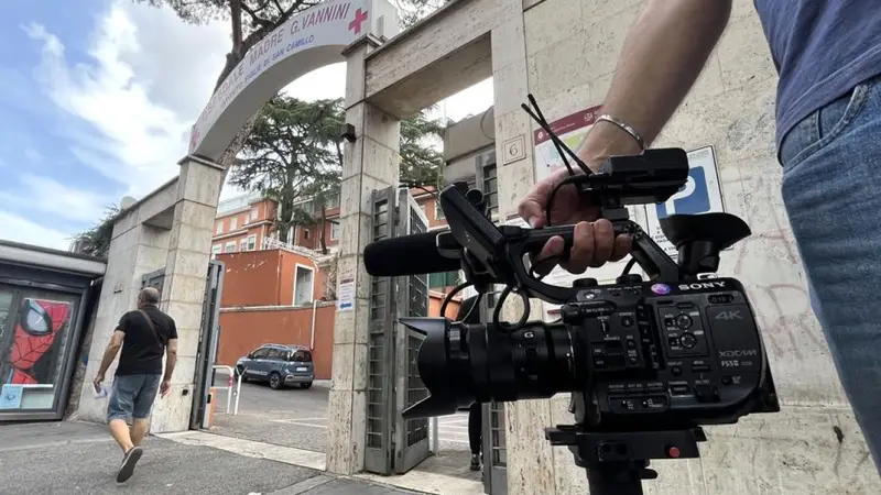 Professoressa Accoltellata: Il Perdonato, la Pensione e il Riconciliazione
