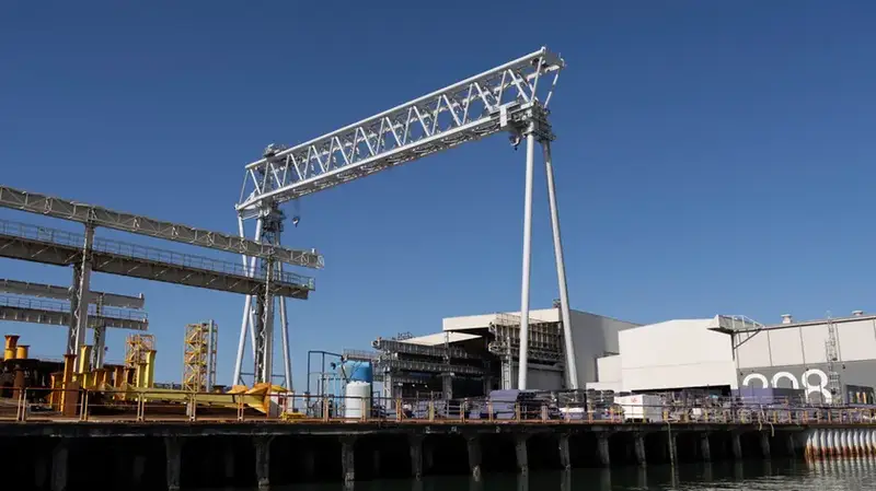 Seconda Maxi Gru Goliath Arriva a Monfalcone: Operazione Completata