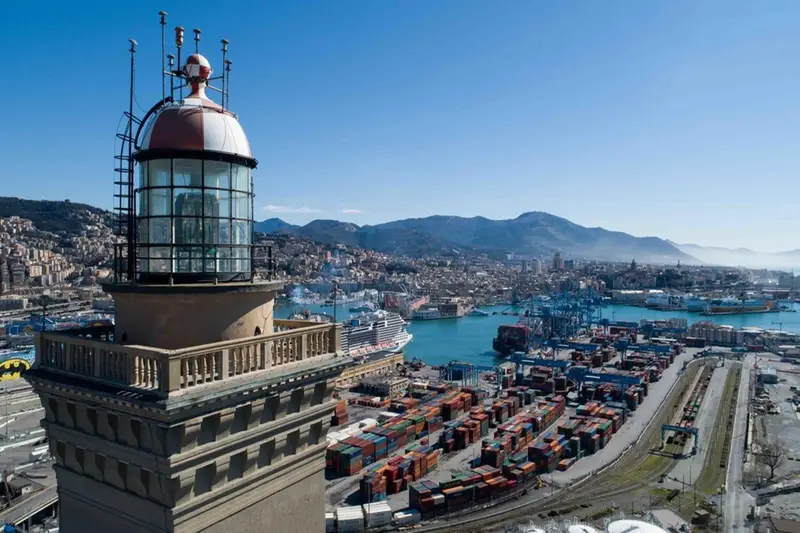 Genova: Tra Blue Economy e Eredità Storica, il Futuro del Porto