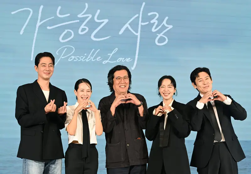 Lee Chang-dong Ritorna con ‘Possible Love’: Applausi di Sei Minuti e un’Analisi Profonda della Società Coreana