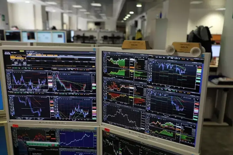 Spread Ritorna Sulla Soglia dei 100 Punti, Btp Decennale in Rialzo