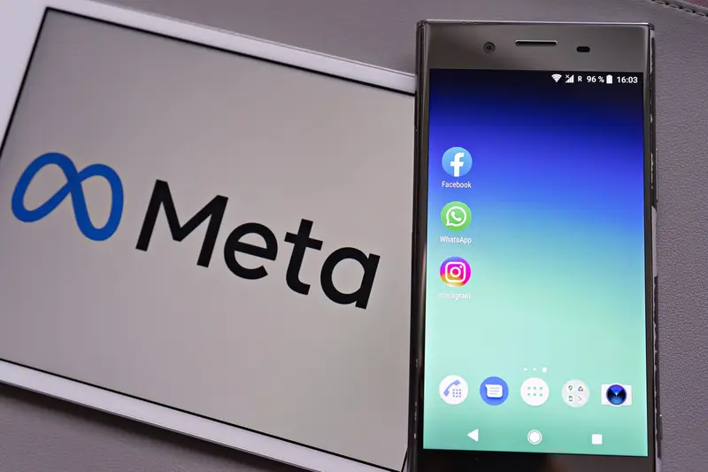 Meta Muse: L'IA che Telefonava con Umani per Evitare il Fallimento