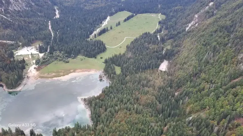 Escursionista Austriaco Ferito da Sasso sul Monte Mangart: Soccorso con Elisoccorso