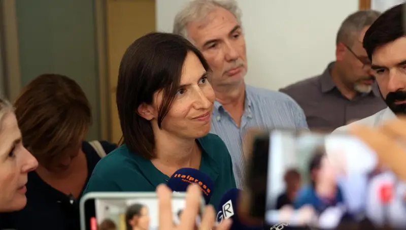 Schlein critica Meloni: ‘Urso non risolve Taranto, chiediamo serietà e un cambio di ministro’