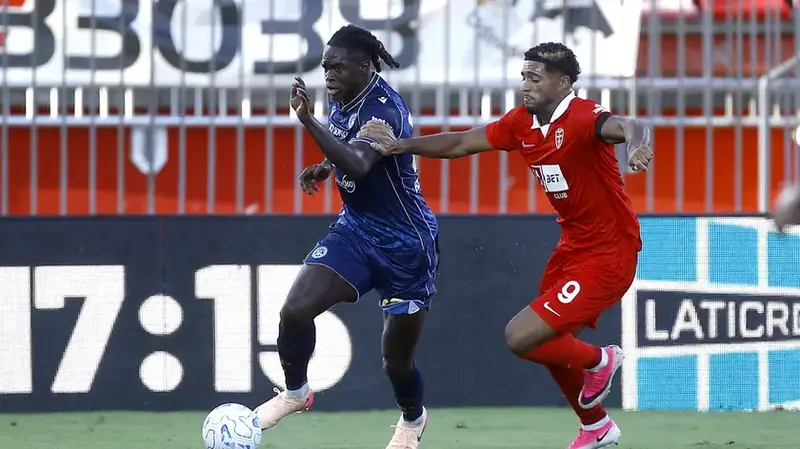 Udinese: Solet Resta in Bianconero, Trattativa con il Crystal Palace Fallisce