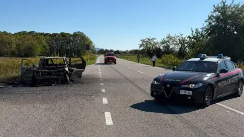 Land Rover in Fiamme a San Lorenzo di Manzano: Conducente Goriziano Illeso