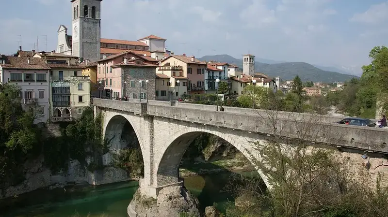 Cividale del Friuli: Patteggiamento per l'Uomo con la Mazza da Baseball