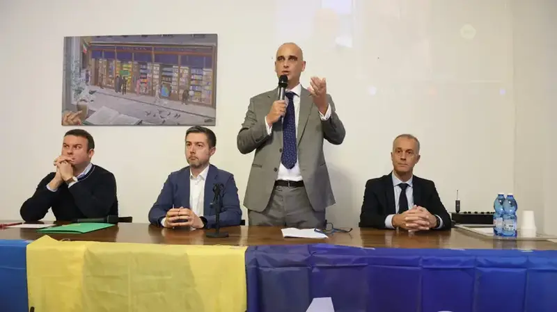 Trieste, Nasce un Nuovo Polo Politico: Francesco Cervesi Sfida il Bipolarismo alle Amministrative