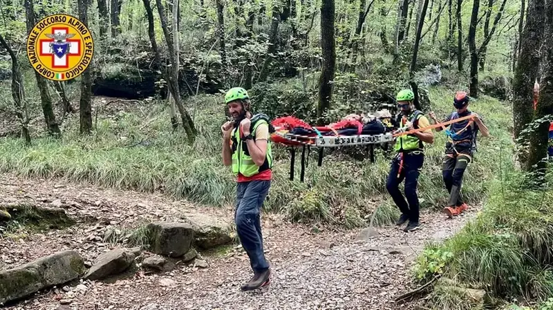 Escursionista di 82 Anni Ferita a Val Rosandra: Soccorso Rapido da Soccorsi Alpini
