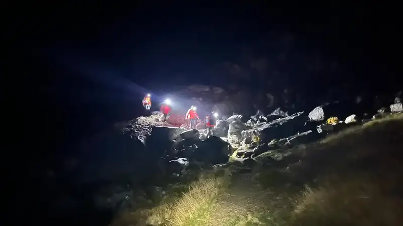 Esccursionisti in Difficoltà a 2.150 Metri: Soccorsi Notturni Sulla Creta di Pricot
