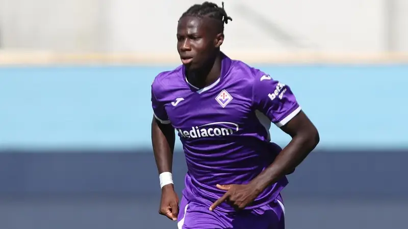 Fiorentina-Como: Vanoli punta su Njie, Fabregas cerca la ripartenza