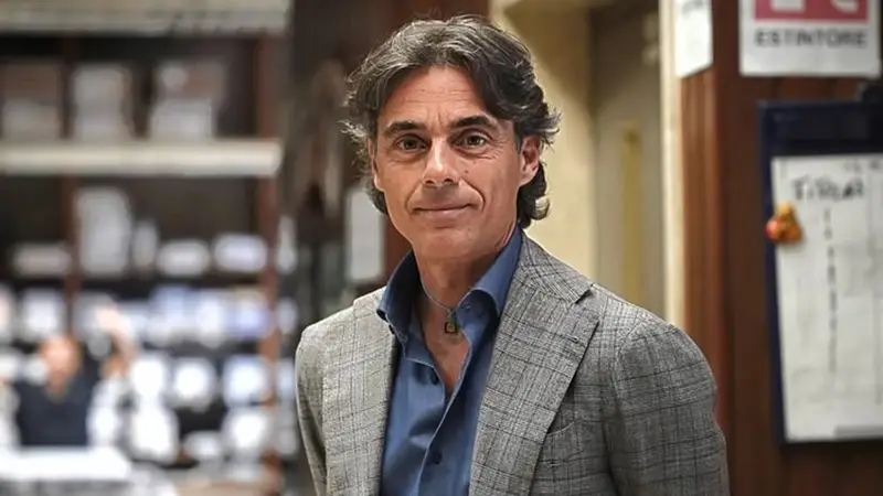 Cosimo Caccioppoli: Il Tessuto del Successo da Borgo Orefici a Hollywood