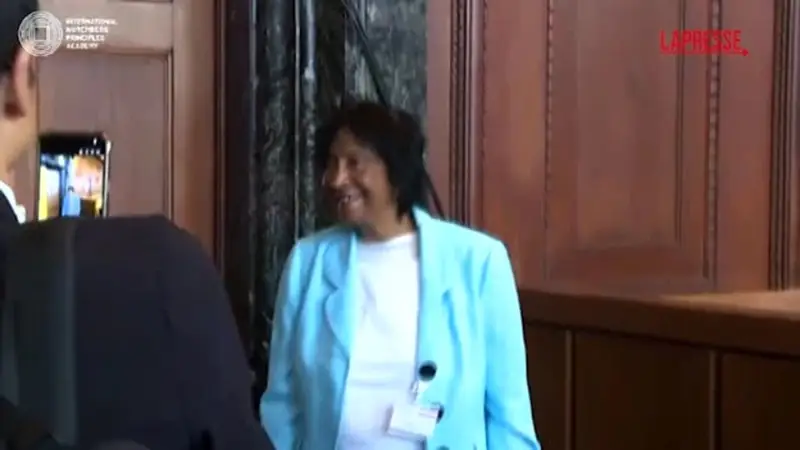 Pillay Sorpresa dal Nobel: 'Perché ci vorrebbe coraggio per dire la verità?'