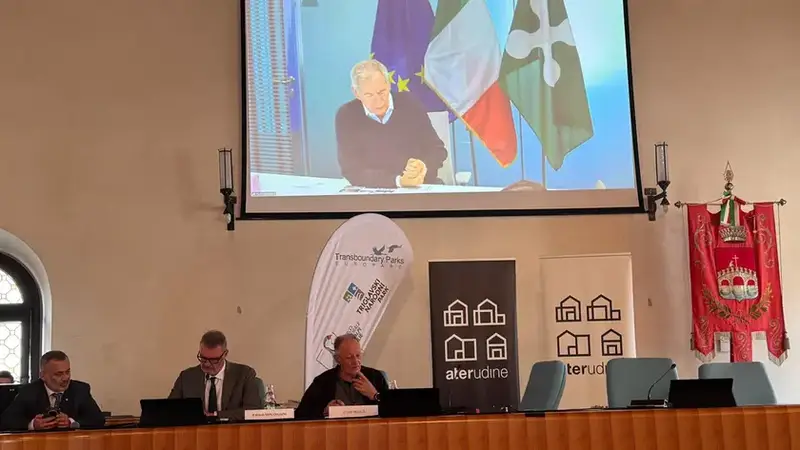 Venzone, Italia e Slovenia Convergono per il Futuro della Montagna: Un Convegno sulla Resilienza e l'Abitare